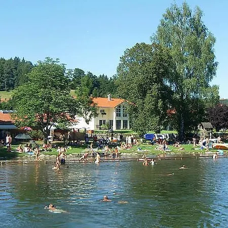 Chiemsee-haus-seehuber * Seeon-Seebruck
